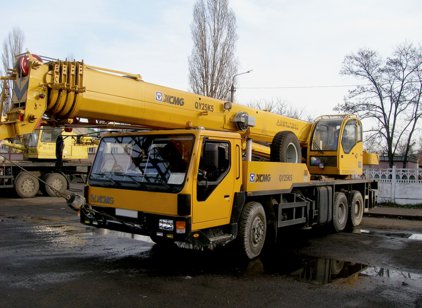 Услуги автокрана XCMG 25
тонн Аренда XCMG