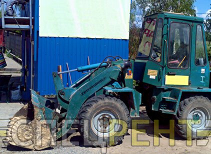 Услуги фронтального погрузчика ZETTELMEYER ZETTELMEYER