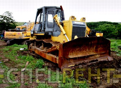 Услуги бульдозера Shantui SD23 SHANTUI
SD23