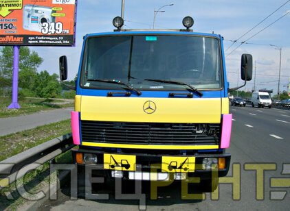 Аренда эвакуатора MERCEDES 6 тонн MERCEDES