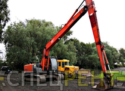 HITACHI ZAXIS 200LC